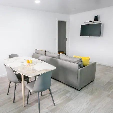 Avo Benta 1 아파트