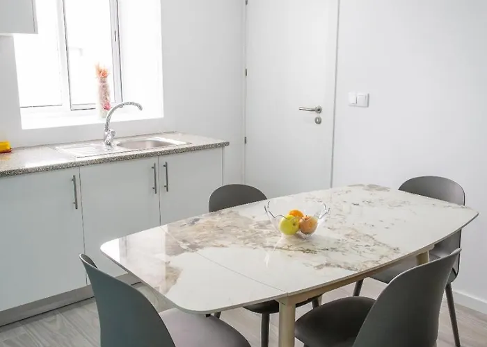 Avo Benta 1 アパート *