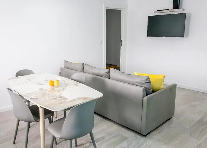 Avo Benta 1 アパート