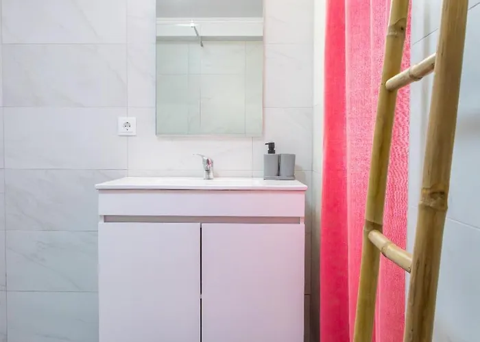 Διαμέρισμα Avo Benta 1 *