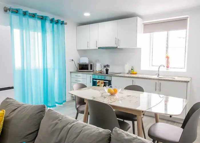 Διαμέρισμα Avo Benta 1 *